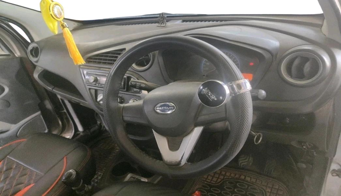 2017 Datsun Redi Go T (O), CNG, Manual, 61,976 km, interior