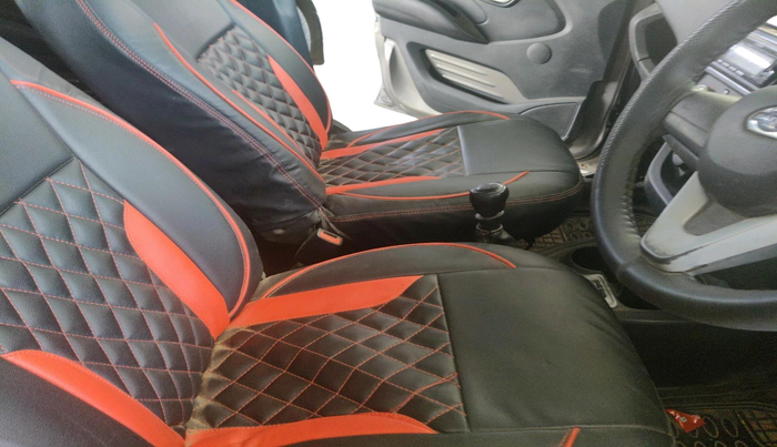 2017 Datsun Redi Go T (O), CNG, Manual, 61,976 km, interior