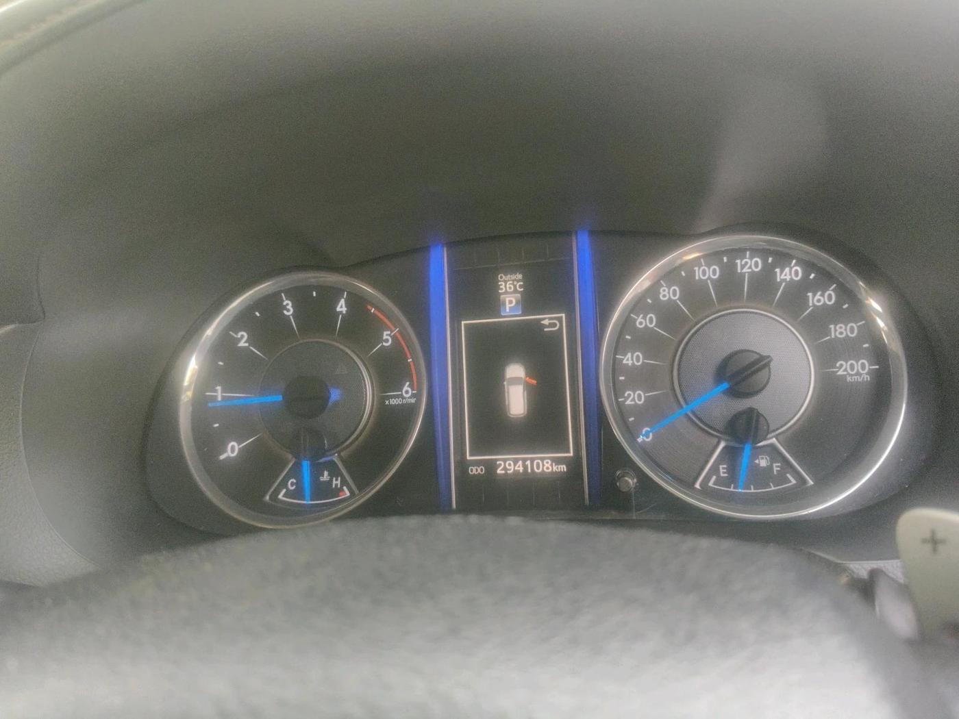 2017 Toyota Fortuner 2.8 4X2 AT, Diesel, Automatic, 2,94,108 km, interior