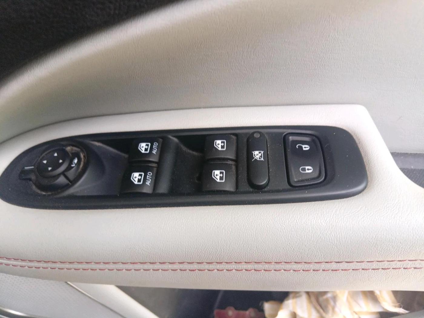 2018 Jeep Compass LIMITED 1.4 PETROL AT, Petrol, Automatic, 92,487 km, interior