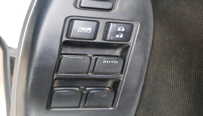 2017 Maruti Baleno ZETA PETROL 1.2, Petrol, Manual, 1,24,247 km, interior