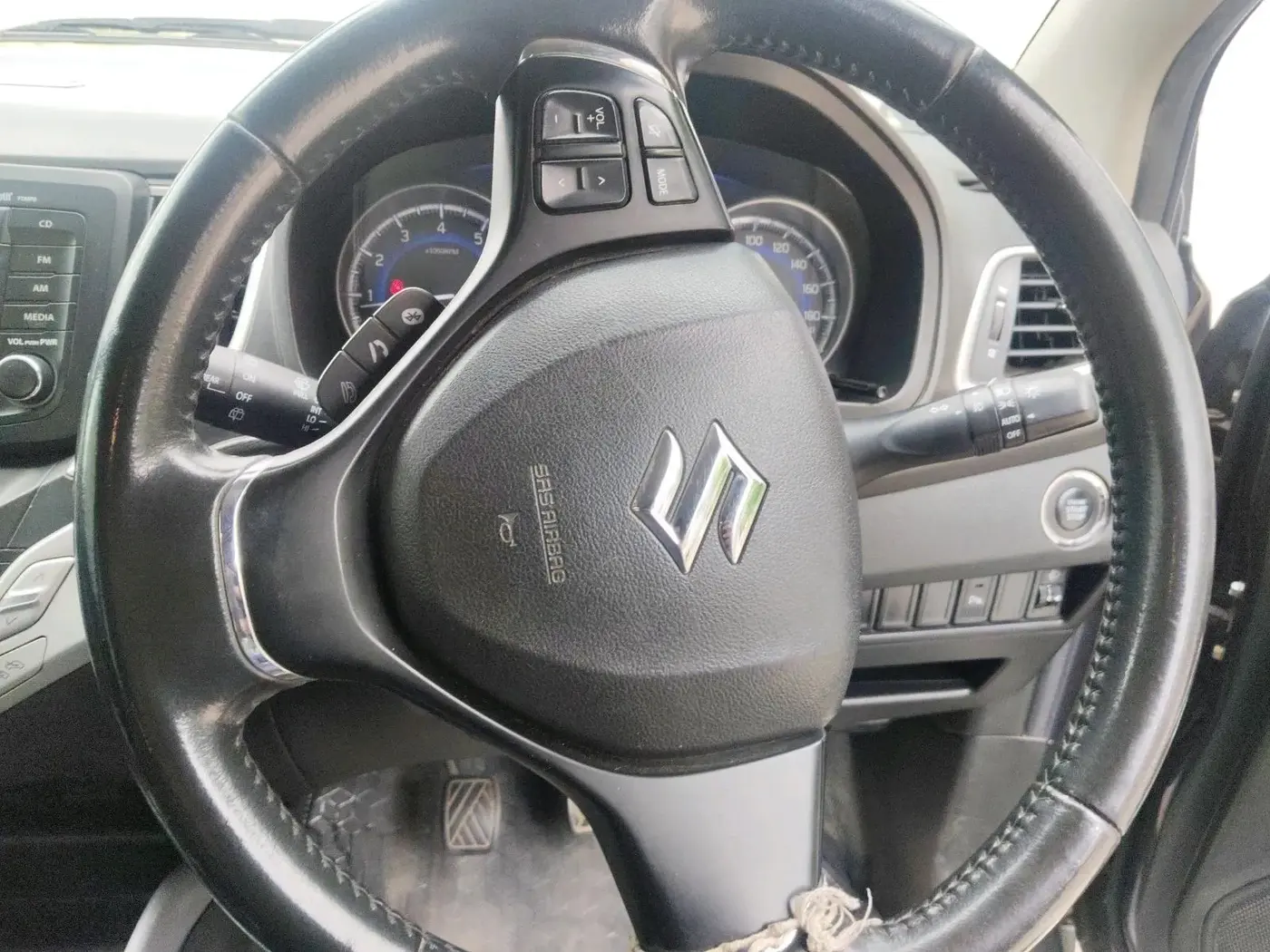 2017 Maruti Baleno ZETA PETROL 1.2, Petrol, Manual, 1,24,247 km, interior