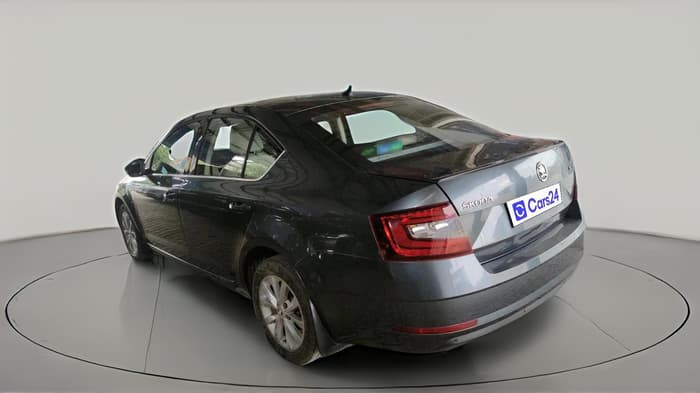 2018 Skoda Octavia L&K 1.8 TSI AT, Petrol, Automatic, 64,076 km, exterior