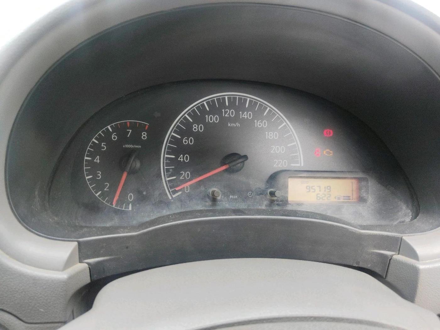 2012 Nissan Sunny XE, CNG, Manual, 95,719 km, interior