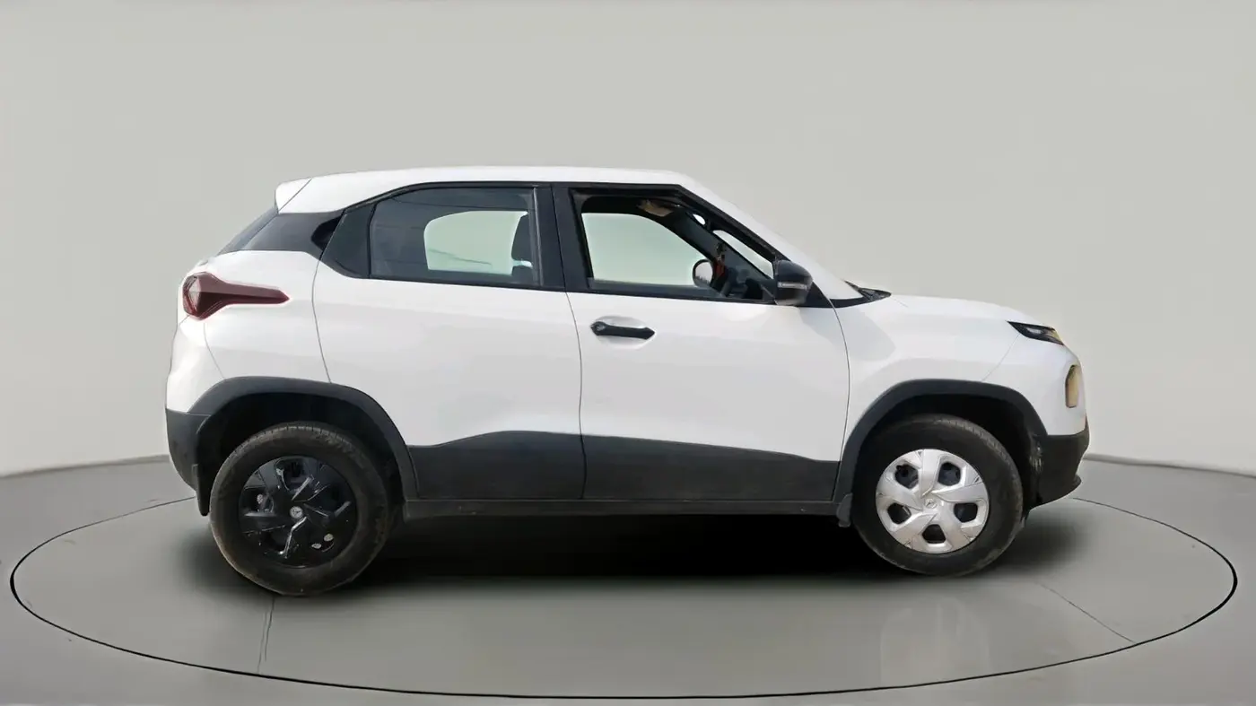 2023 Tata PUNCH PURE MT, Petrol, Manual, 24,100 km, exterior