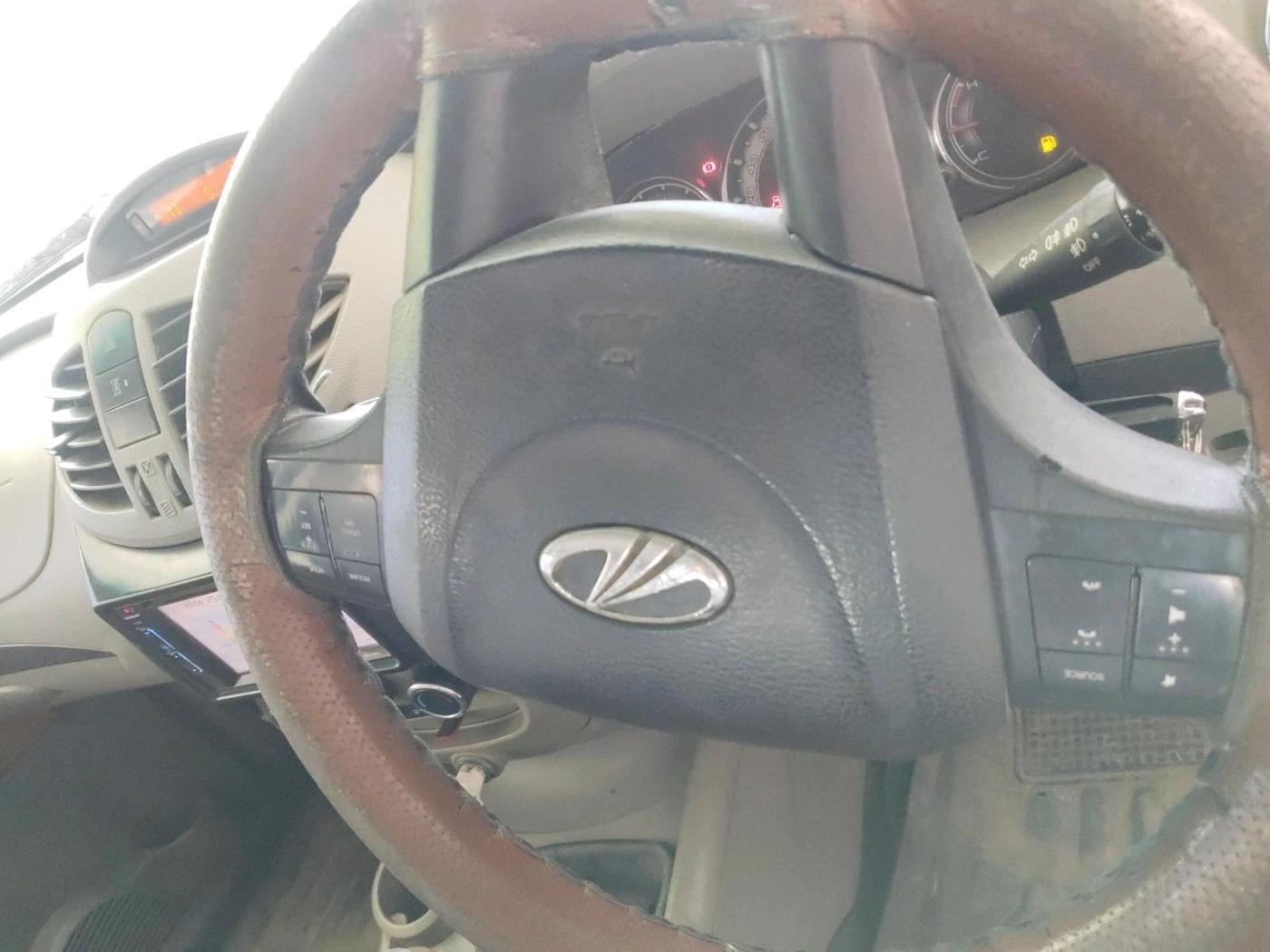 2016 Mahindra NUVOSPORT N8, Diesel, Manual, 1,58,860 km, interior