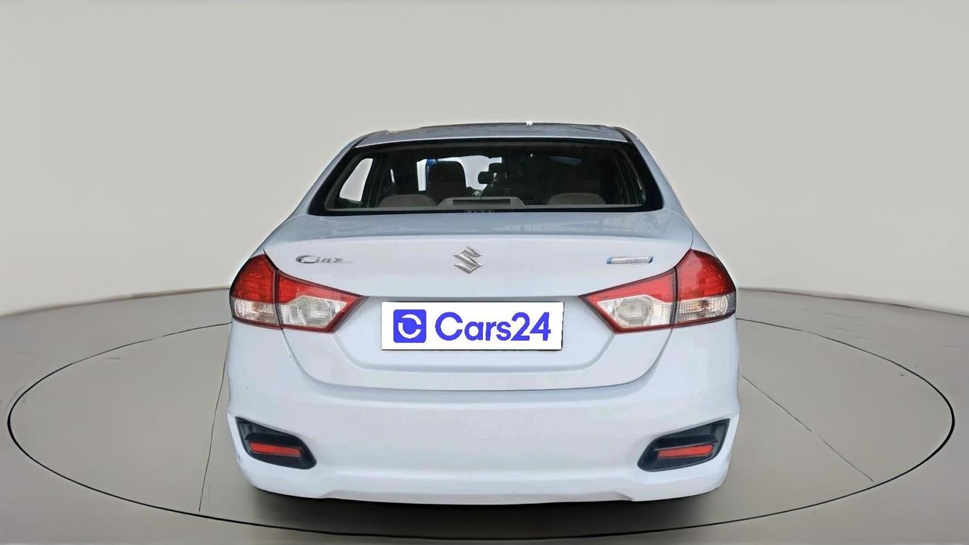 2017 Maruti Ciaz SIGMA DIESEL 1.3, Diesel, Manual, 1,04,359 km, exterior