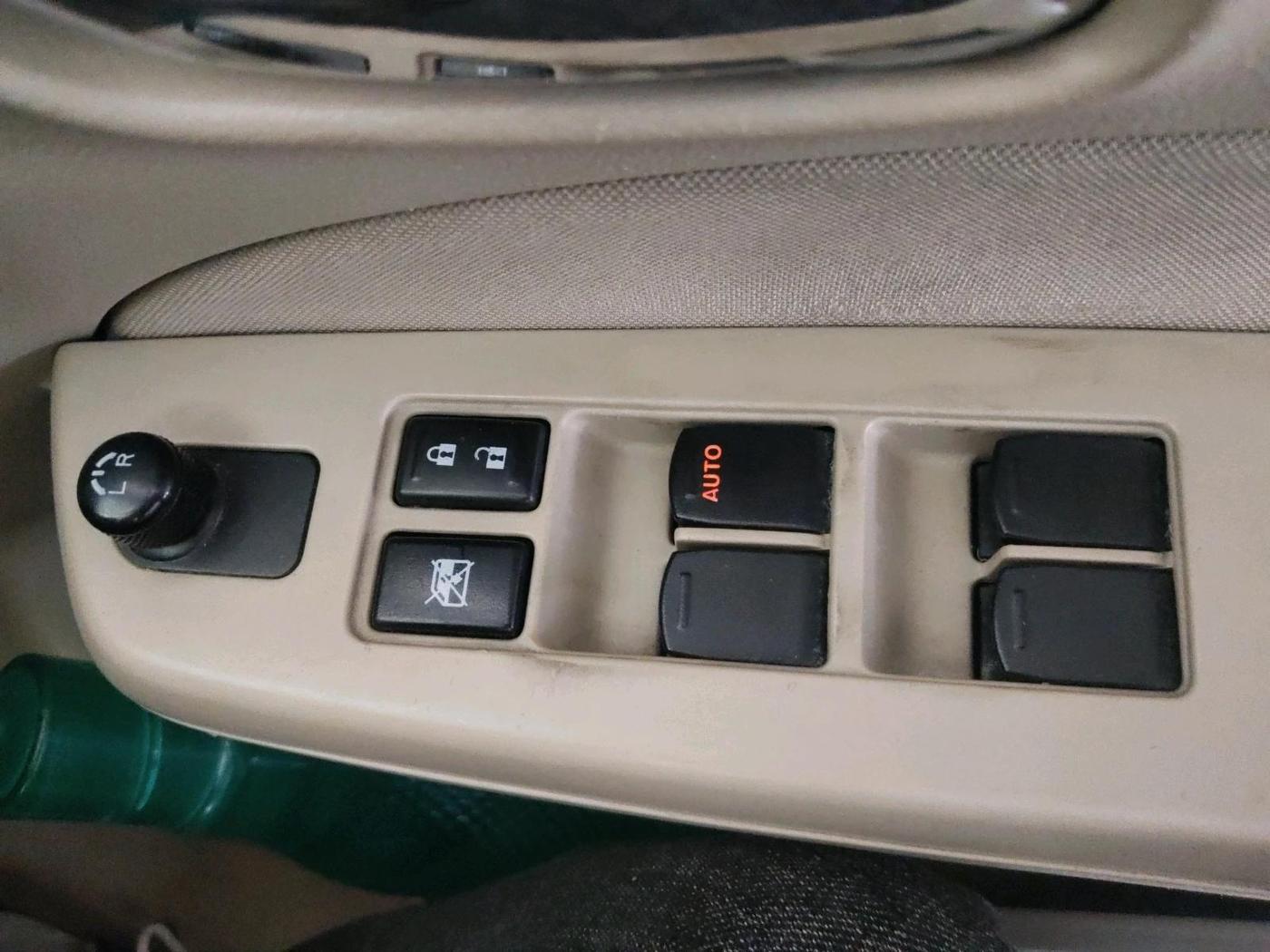 2017 Maruti Ciaz SIGMA DIESEL 1.3, Diesel, Manual, 1,04,359 km, interior