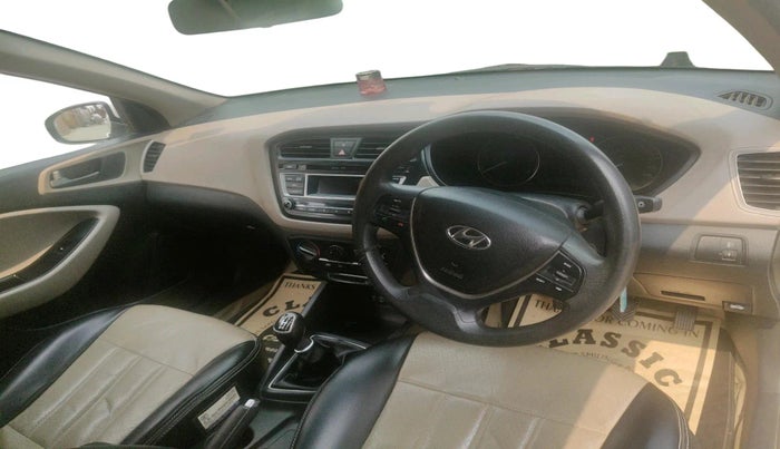 2016 Hyundai Elite i20 MAGNA 1.4 CRDI, Diesel, Manual, 1,04,002 km, interior