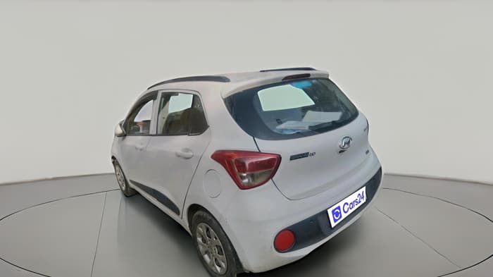 2017 Hyundai Grand i10 SPORTZ (O) 1.2 KAPPA VTVT, CNG, Manual, 1,69,000 km, exterior