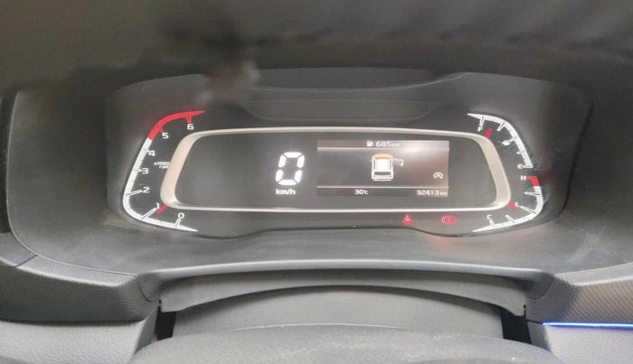 2025 KIA SONET HTK (O) 1.5 Diesel MT, Diesel, Manual, 32,413 km, interior