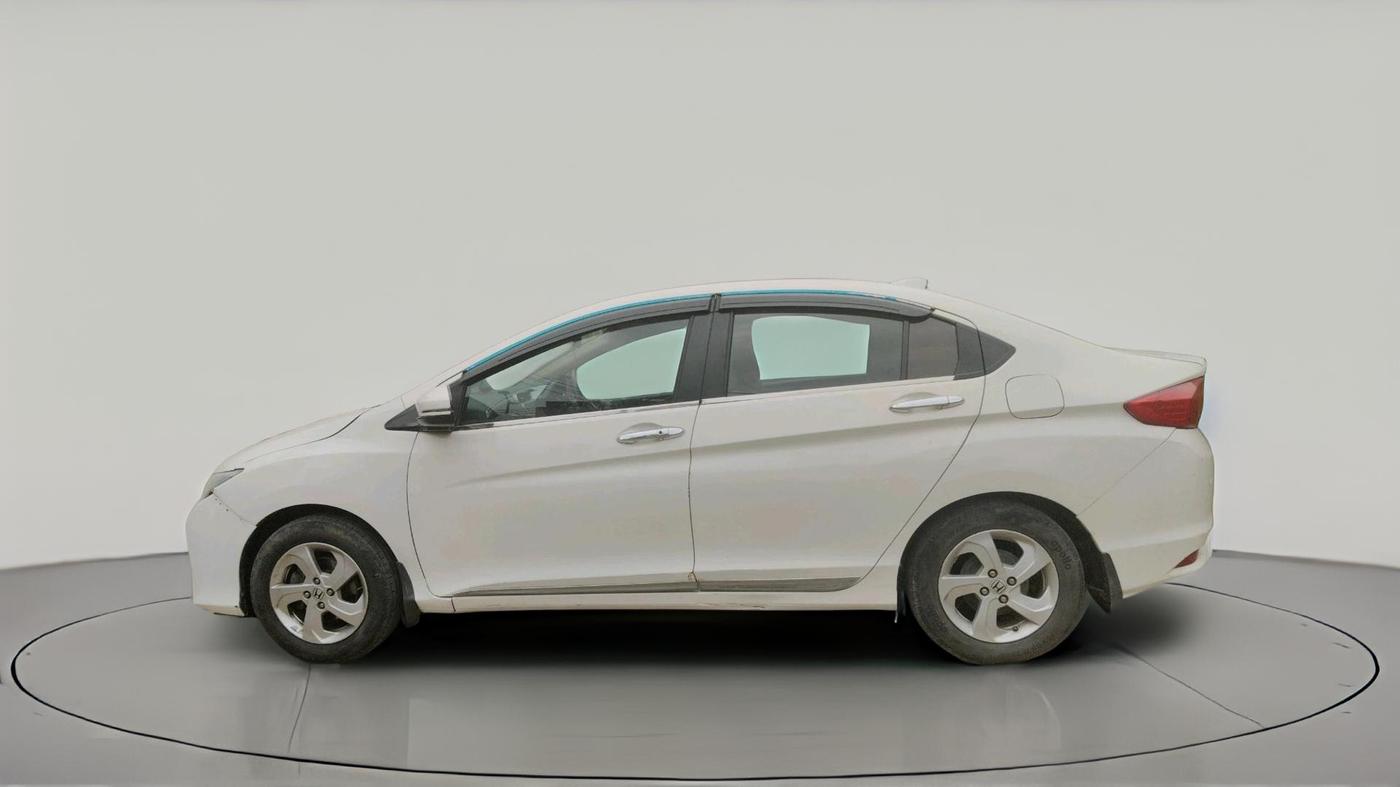 2016 Honda City 1.5L I-VTEC VX CVT, CNG, Automatic, 91,982 km, exterior