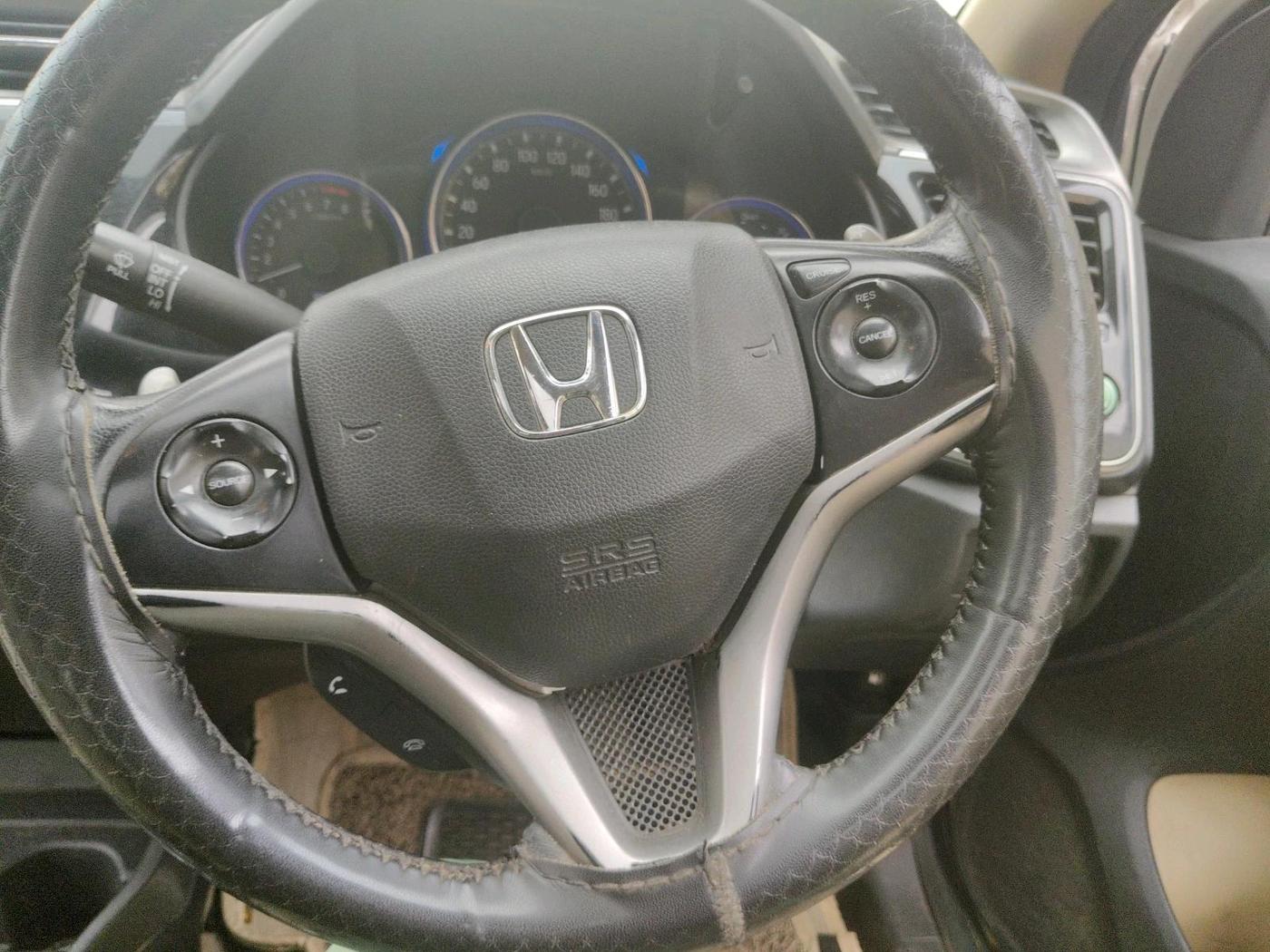 2016 Honda City 1.5L I-VTEC VX CVT, CNG, Automatic, 91,982 km, interior