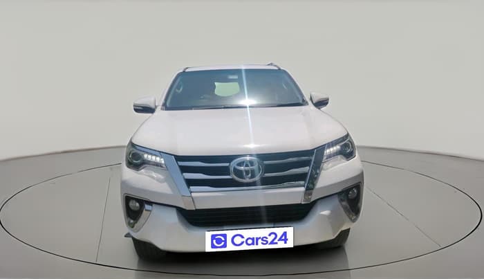 2017 Toyota Fortuner 2.8 4X2 AT, Diesel, Automatic, 4,21,100 km, exterior