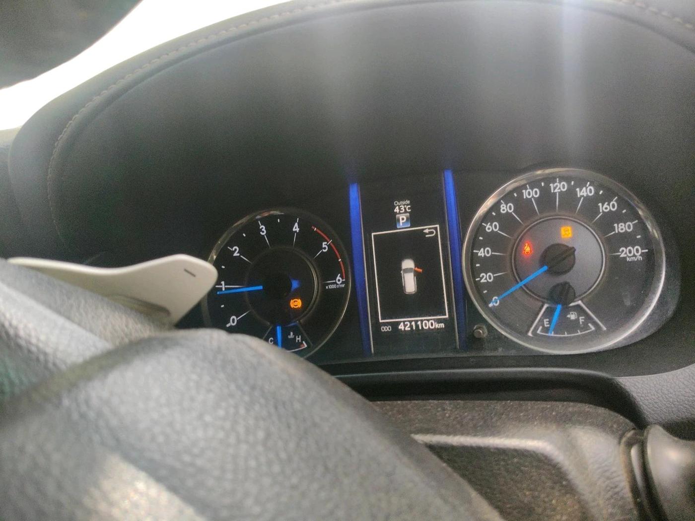 2017 Toyota Fortuner 2.8 4X2 AT, Diesel, Automatic, 4,21,100 km, interior