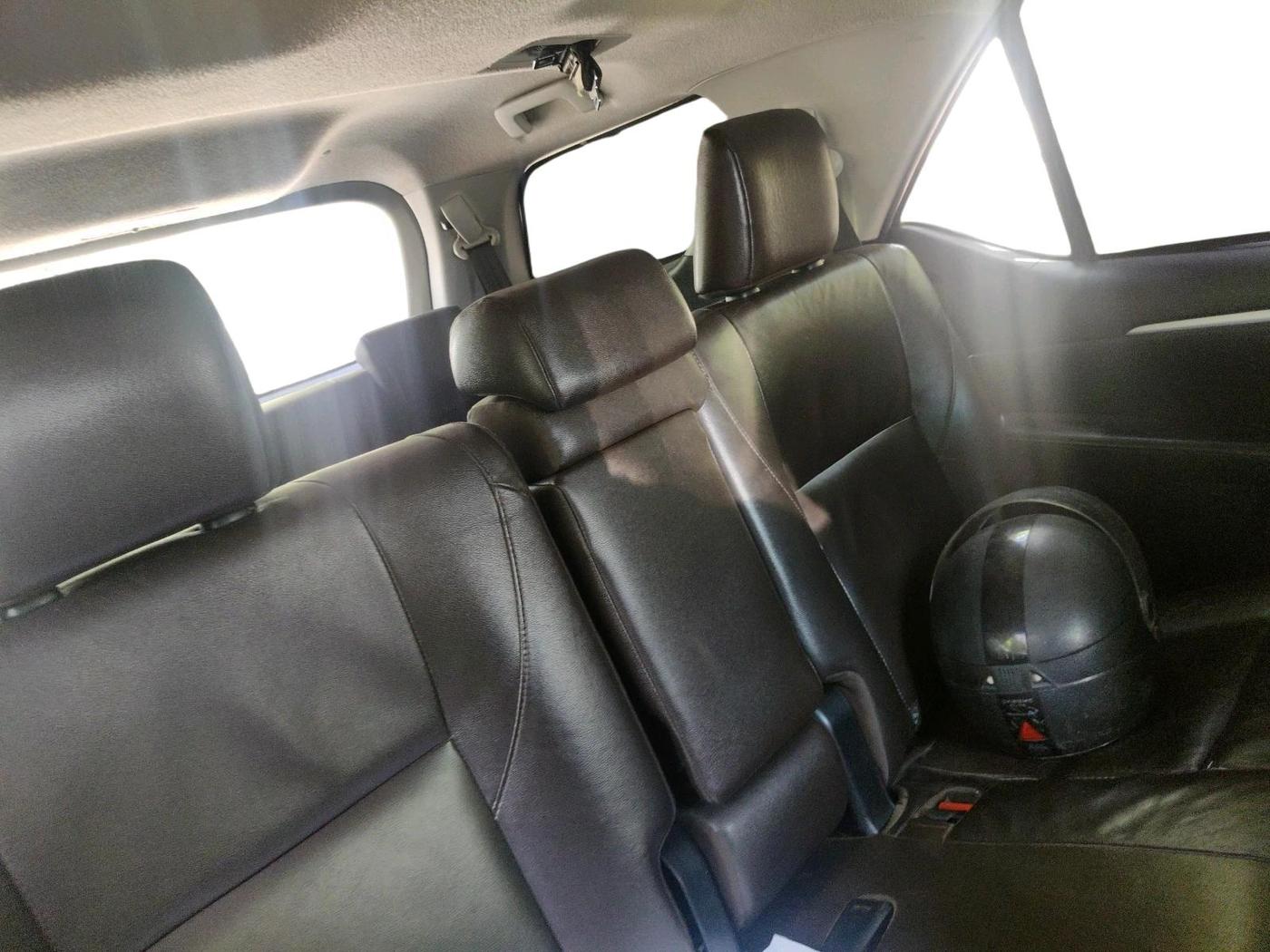 2017 Toyota Fortuner 2.8 4X2 AT, Diesel, Automatic, 4,21,100 km, interior