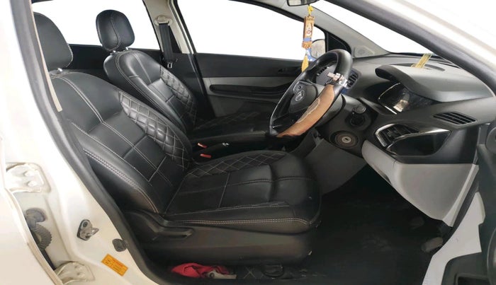 2022 Tata Tiago XT CNG, CNG, Manual, 1,49,233 km, interior