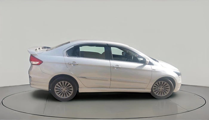 2017 Maruti Ciaz DELTA DIESEL 1.3, Diesel, Manual, 1,20,296 km, exterior