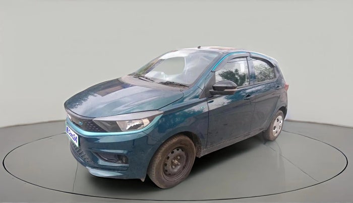 2023 Tata TIAGO EV XT MEDIUM RANGE, Electric, Automatic, 30,393 km, exterior