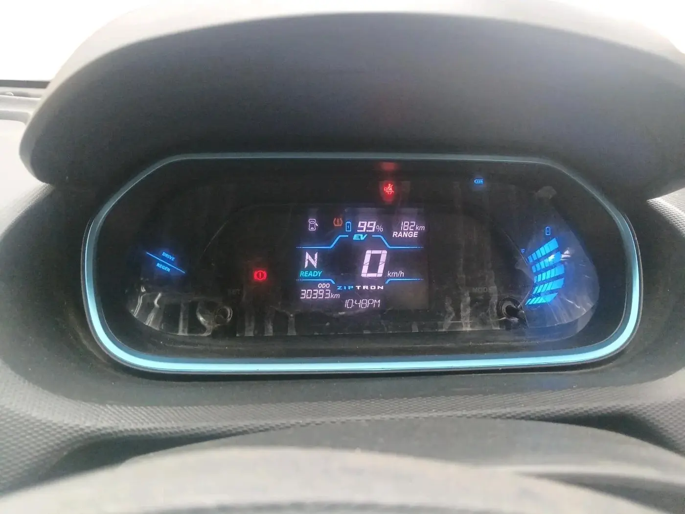 2023 Tata TIAGO EV XT MEDIUM RANGE, Electric, Automatic, 30,393 km, interior