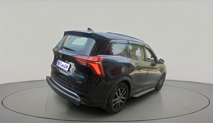 2022 Mahindra XUV700 AX 7 D AT 7 STR, Diesel, Automatic, 79,410 km, exterior