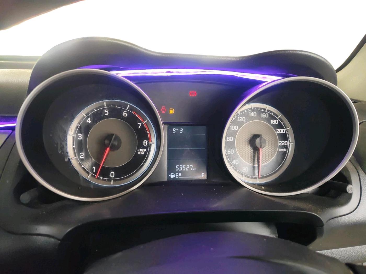 2020 Maruti Swift VXI, CNG, Manual, 53,527 km, interior