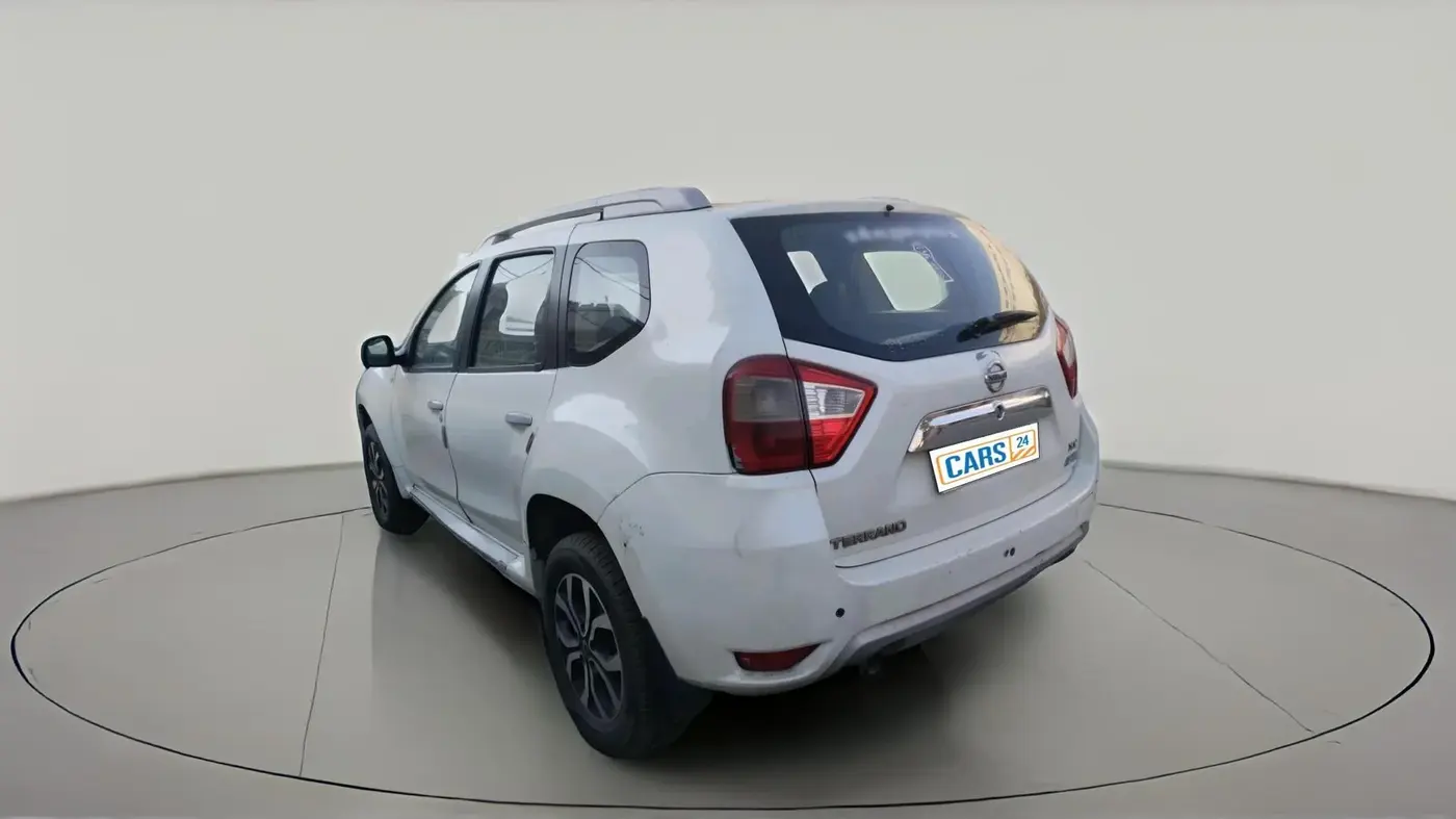 2014 Nissan Terrano XV D THP 110 PS, Diesel, Manual, 2,84,629 km, exterior
