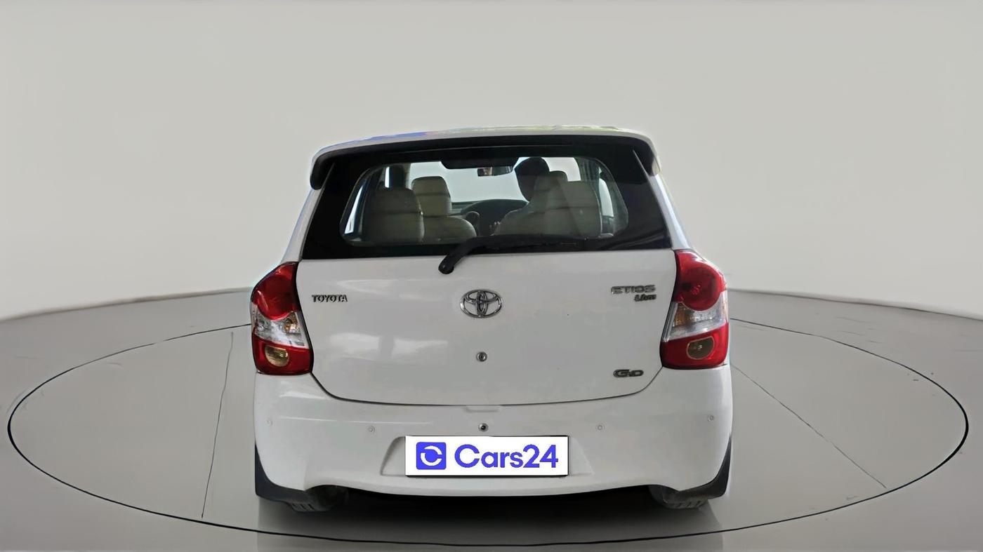 2015 Toyota Etios Liva GD, Diesel, Manual, 1,49,407 km, exterior