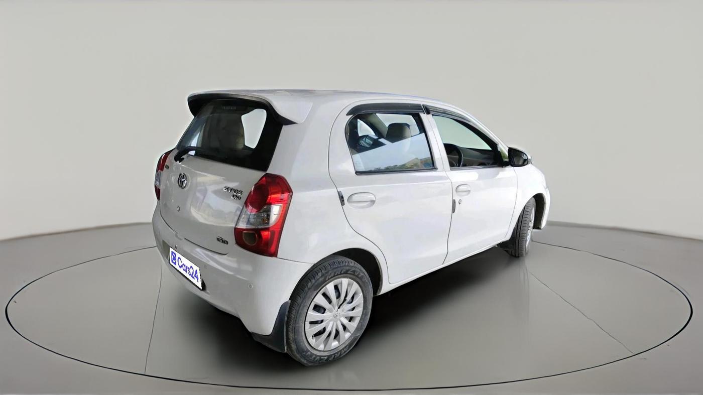 2015 Toyota Etios Liva GD, Diesel, Manual, 1,49,407 km, exterior