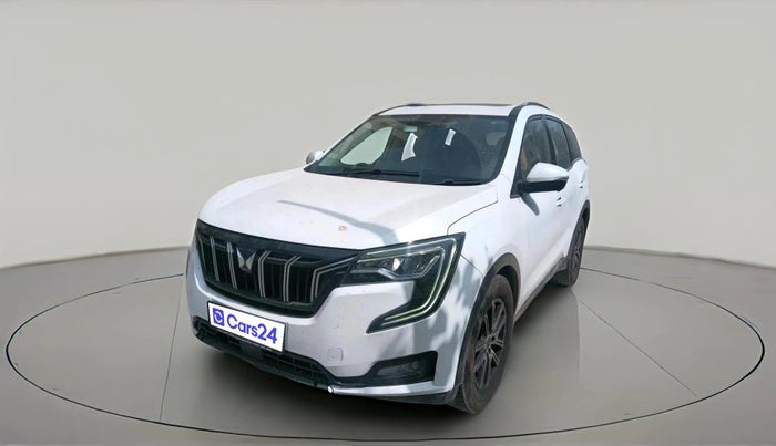 2022 Mahindra XUV700 AX 7 LUXURY D AT 7 STR, Diesel, Automatic, 1,33,174 km, exterior