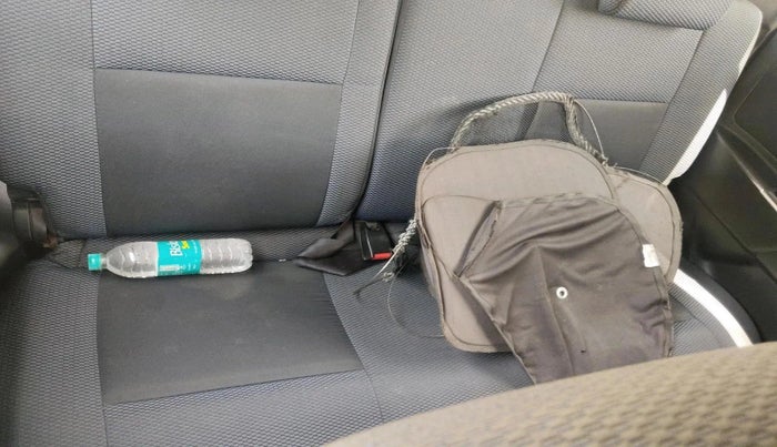 2011 Maruti Wagon R 1.0 LXI CNG, CNG, Manual, 1,35,976 km, interior