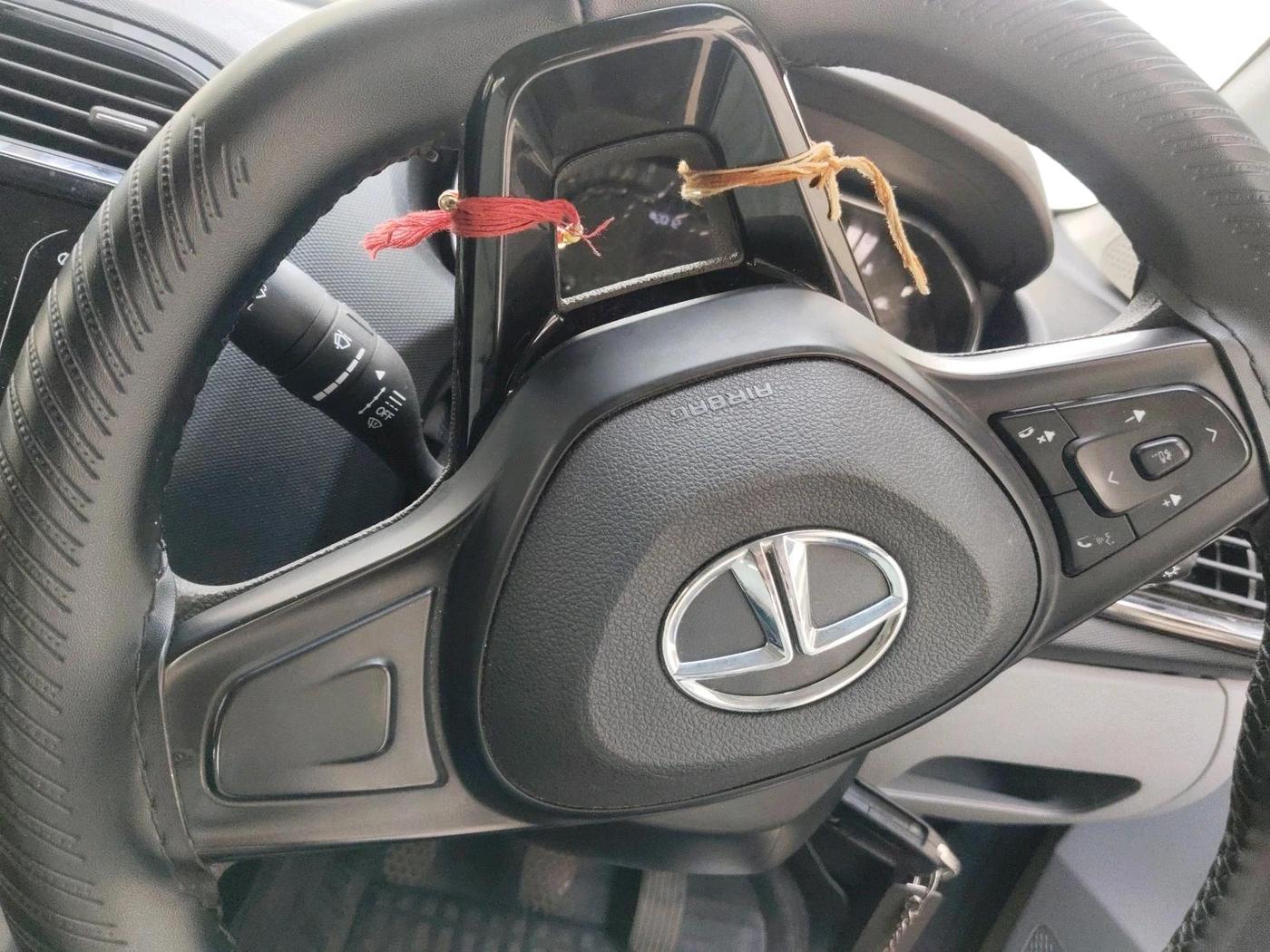 2021 Tata Tiago XT PETROL, Petrol, Manual, 25,328 km, interior