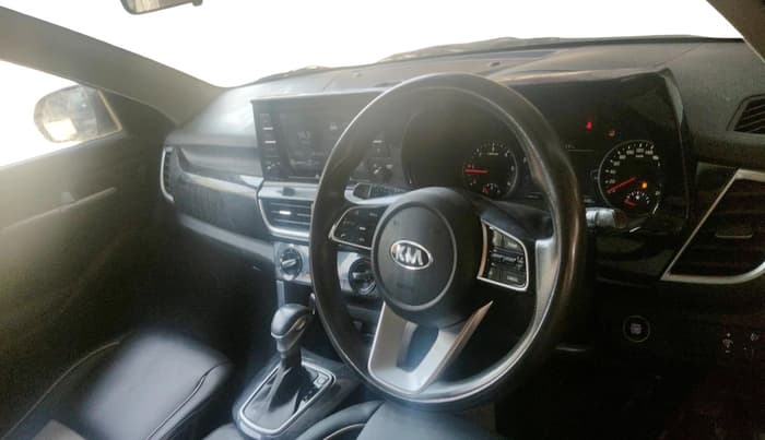 2020 KIA SELTOS HTK PLUS AT 1.5 DIESEL, Diesel, Automatic, 56,020 km, interior