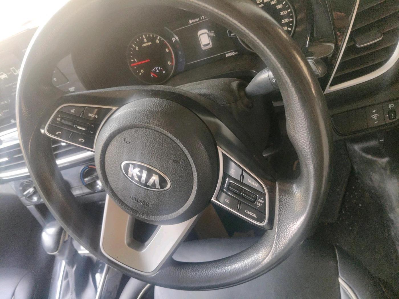 2020 KIA SELTOS HTK PLUS AT 1.5 DIESEL, Diesel, Automatic, 56,020 km, interior