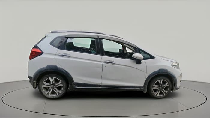 2017 Honda WR-V 1.5L I-DTEC VX MT, Diesel, Manual, 1,60,038 km, exterior