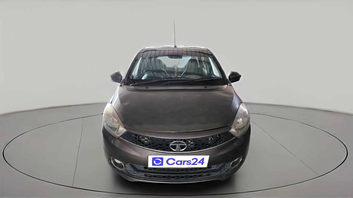 2018 Tata Tiago XT DIESEL, Diesel, Manual, 1,12,494 km, exterior