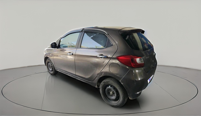 2018 Tata Tiago XT DIESEL, Diesel, Manual, 1,12,494 km, exterior