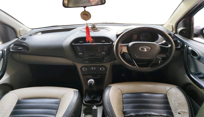2018 Tata Tiago XT DIESEL, Diesel, Manual, 1,12,494 km, interior