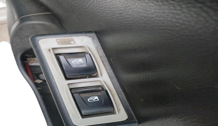 2014 Maruti Swift LDI, Diesel, Manual, 1,36,627 km, interior