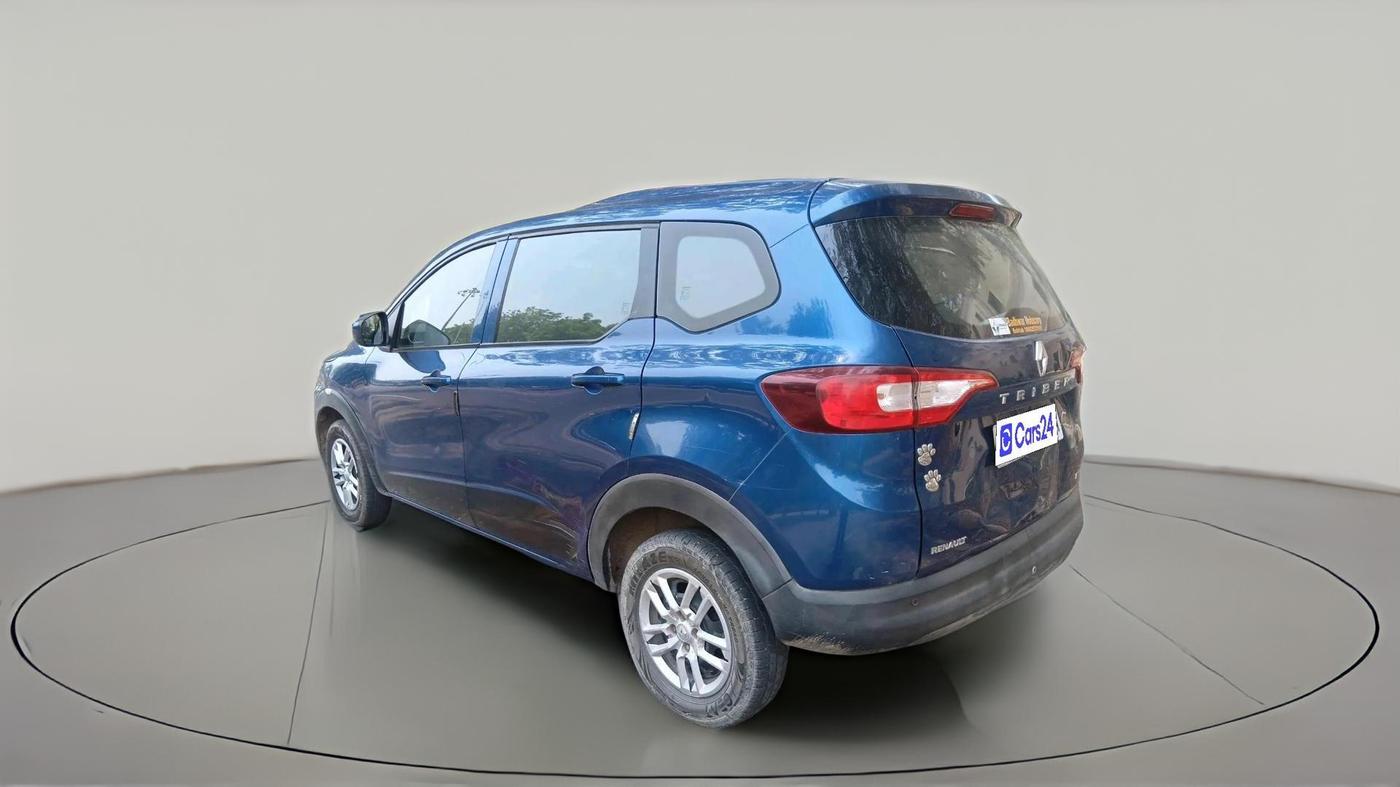2021 Renault TRIBER RXL MT, Petrol, Manual, 1,10,921 km, exterior