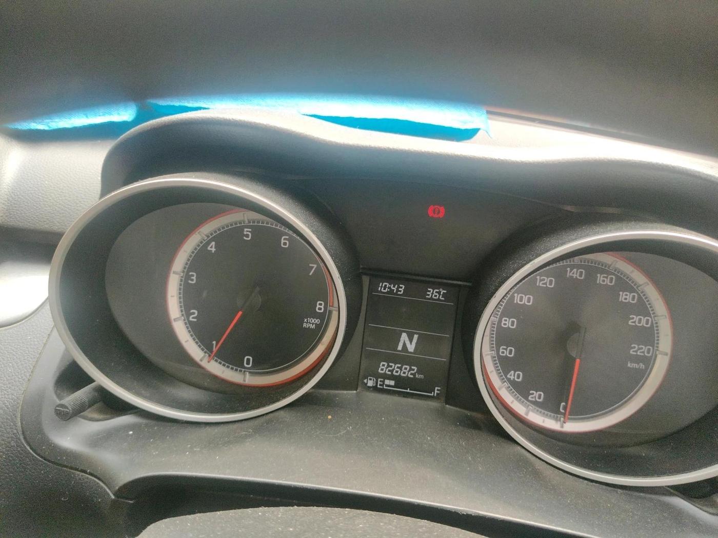 2020 Maruti Swift VXI AMT, Petrol, Automatic, 82,682 km, interior