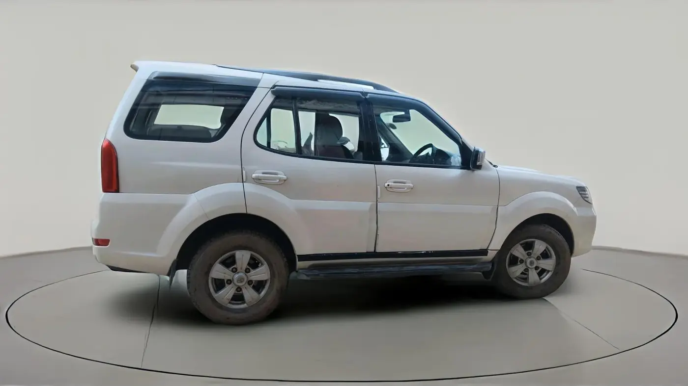 2015 Tata Safari Storme 2.2 VX 4X2, Diesel, Manual, 1,75,361 km, exterior