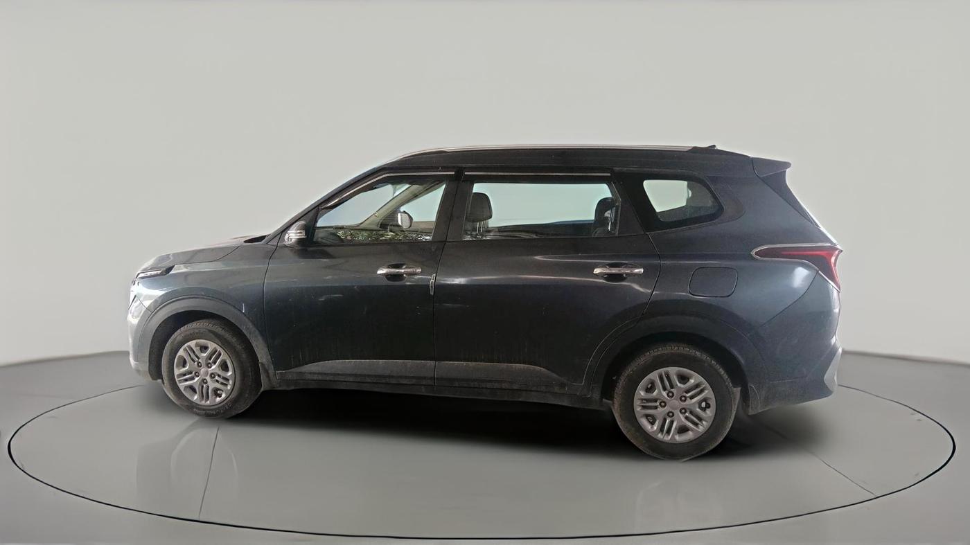 2022 KIA CARENS PRESTIGE 1.5 PETROL 7 STR, Petrol, Manual, 43,738 km, exterior