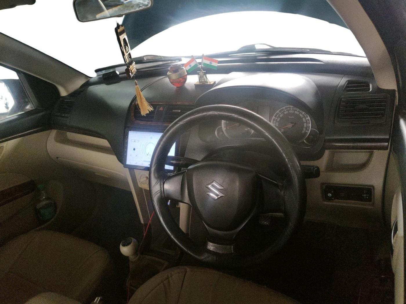2013 Maruti Swift Dzire VXI, Petrol, Manual, 1,03,195 km, interior