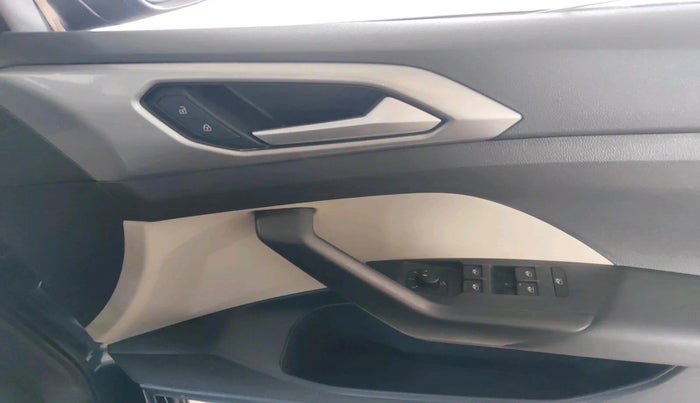 2023 Volkswagen TAIGUN GT 1.5 TSI MT, Petrol, Manual, 27,565 km, interior