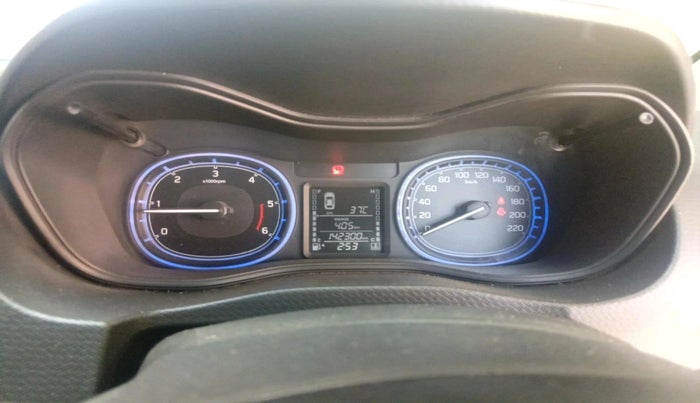 2017 Maruti Vitara Brezza ZDI, Diesel, Manual, 1,42,300 km, interior