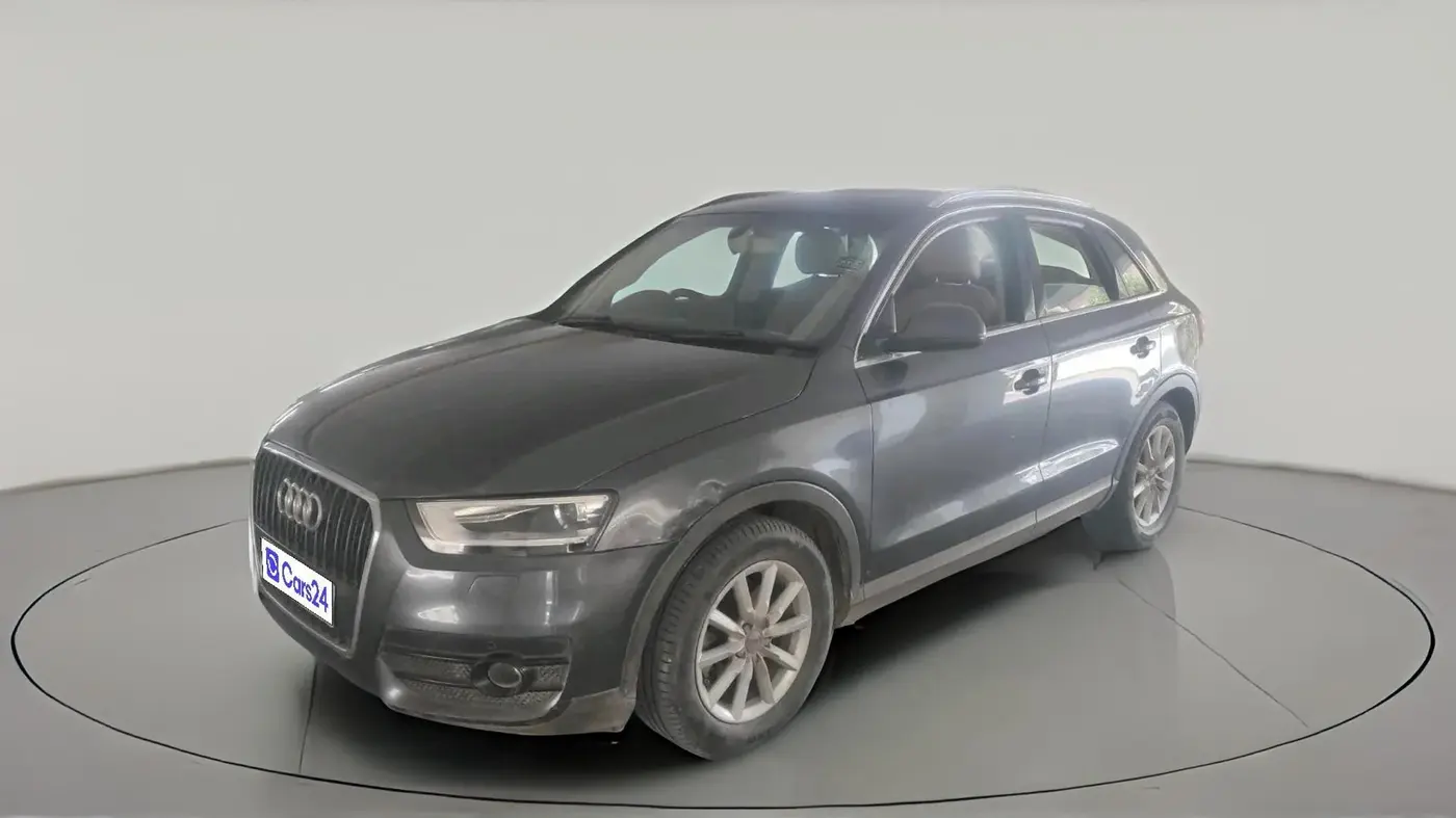 2013 Audi Q3 2.0 QUATTRO TDI AT, Diesel, Automatic, 1,21,535 km, exterior