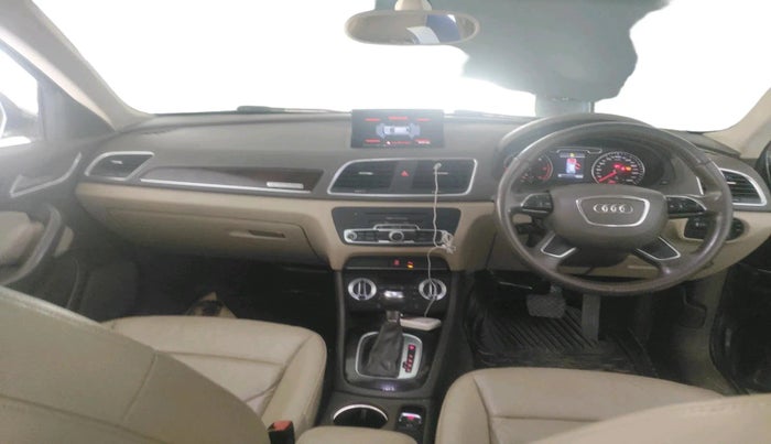 2013 Audi Q3 2.0 QUATTRO TDI AT, Diesel, Automatic, 1,21,535 km, interior