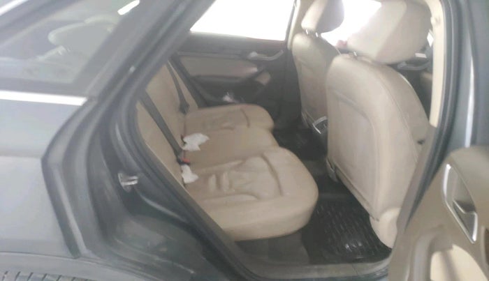 2013 Audi Q3 2.0 QUATTRO TDI AT, Diesel, Automatic, 1,21,535 km, interior