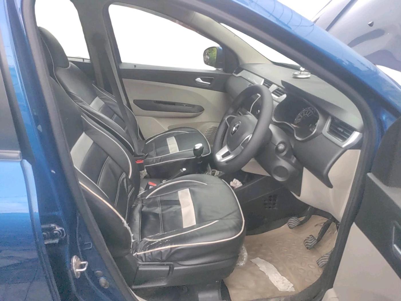 2019 Renault TRIBER RXZ, Petrol, Manual, 71,139 km, interior